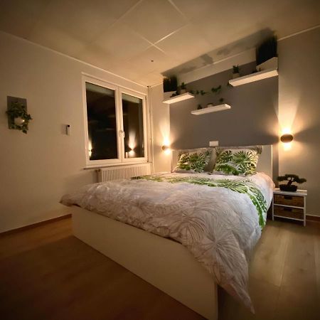 Logements Equipes A Onnaing Avec Espace Balneo En Option Proche Toyota, Autoroute Et Valenciennes Exterior photo