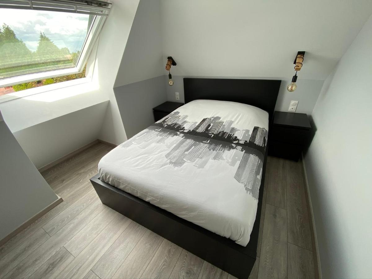 Logements Equipes A Onnaing Avec Espace Balneo En Option Proche Toyota, Autoroute Et Valenciennes Exterior photo
