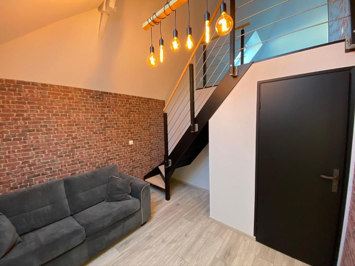 Logements Equipes A Onnaing Avec Espace Balneo En Option Proche Toyota, Autoroute Et Valenciennes Exterior photo