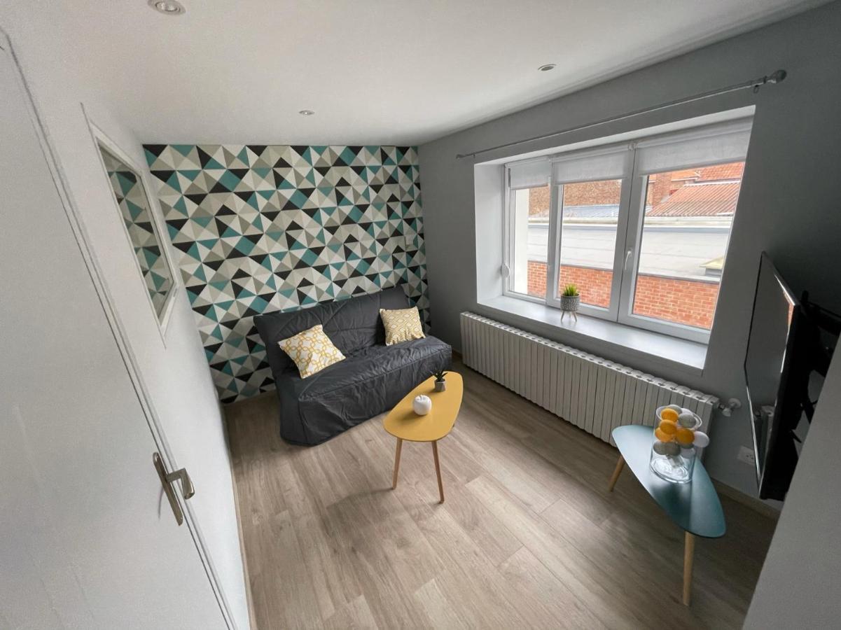 Logements Equipes A Onnaing Avec Espace Balneo En Option Proche Toyota, Autoroute Et Valenciennes Exterior photo