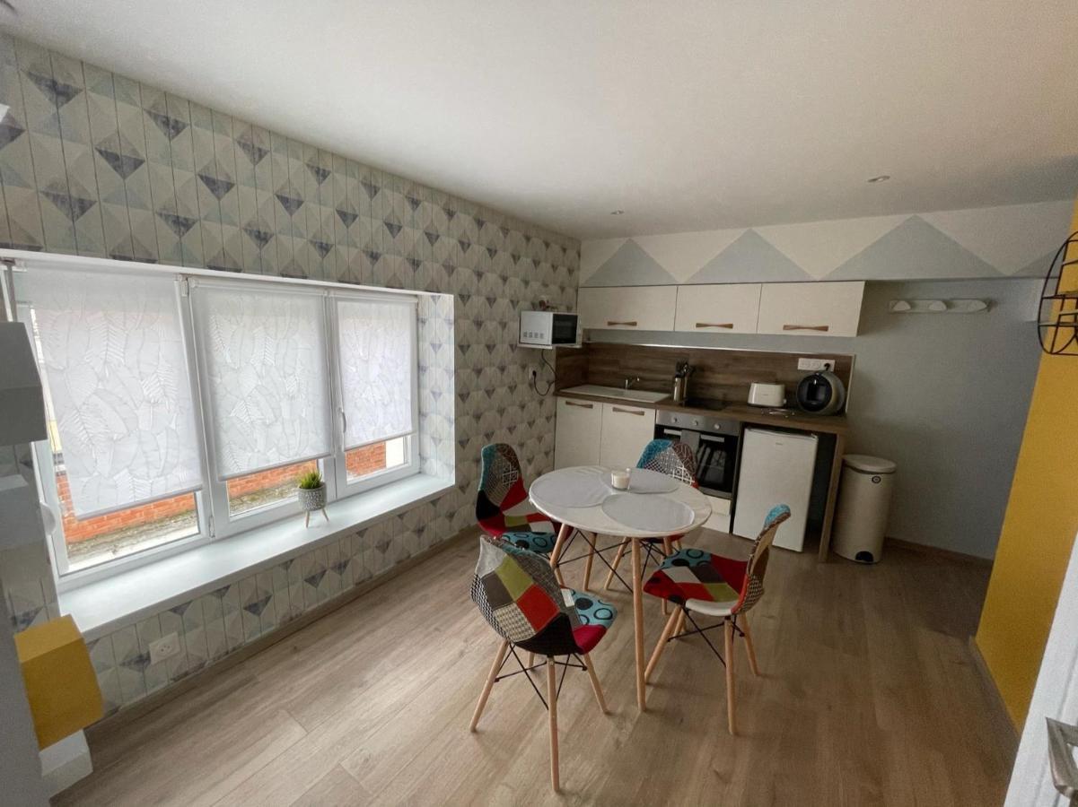 Logements Equipes A Onnaing Avec Espace Balneo En Option Proche Toyota, Autoroute Et Valenciennes Exterior photo